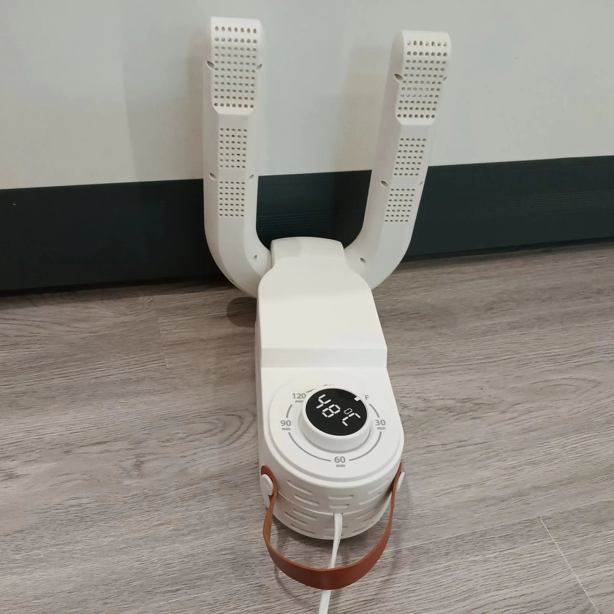 Shoe dryer, shoe sterilizer, household shoe drying machine, automatic shoe drying device for wet shoes